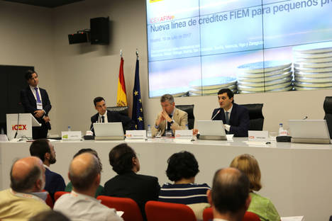 ICEX presenta la nueva Línea de crédito FIEM para pequeños proyectos