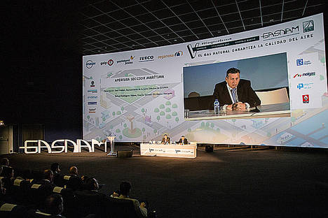 Ortigosa: “En el borrador del nuevo Plan MOVEA, destinamos 2’08 millones a los vehículos de gas natural”