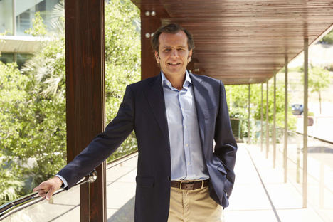 Iñaki Peralta, Sanitas. 