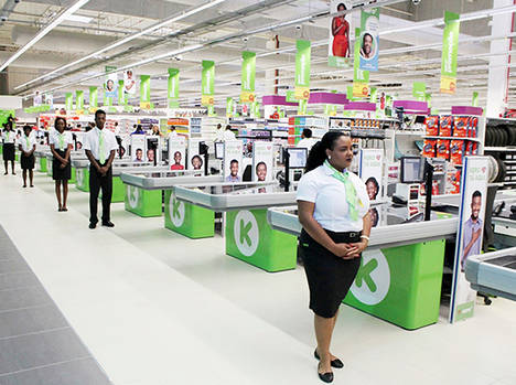 Inauguración de un hipermercado de la cadena Kero dentro del Centro Comercial Xyami Shopping (Lubango)