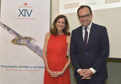 Inés Juste y Alberto Zoilo Álvarez (nuevo pte. Adefam).