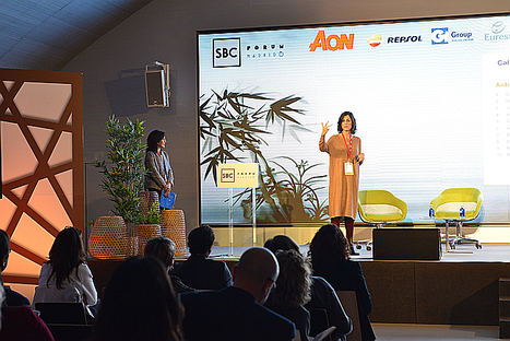 Isabel Lopez y Marta de la Fuente.