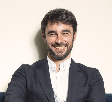 Iván Peña, Ritmo.