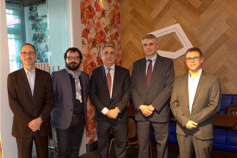 De Izq-dcha: Joaquim Solana (Cenfim), Jordi Portet (NMC Ibérica), Ramón Gabarró (Cenfim), Alberto Pezzi (ACCIÓ) y Toni Zaragoza (Cenfim).