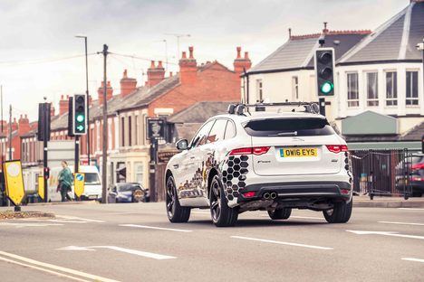 Jaguar Land Rover tiene luz verde para solucionar un problema de hace 150 años