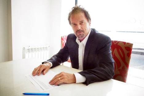 Jan Tesarik.