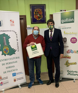 Galletas Gullón facilita mascarillas transparentes a las personas con discapacidad auditiva de Palencia