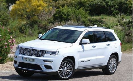 Jeep Grand Cherokee Summit 3.0 4x4 AT8