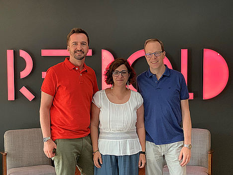Jesús Bélmez, Mónica Reyes y Alfredo Orte, de Rebold.