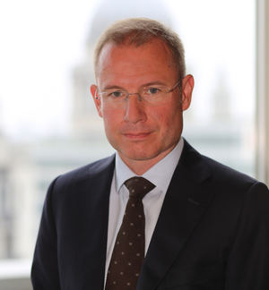 ¿Es momento de invertir en el sector salud?