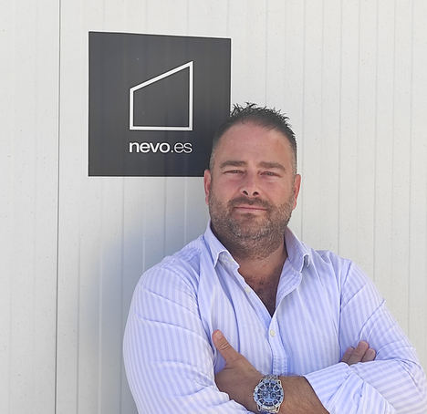 José Batlles, NEVO.
