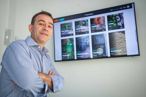 Jose Manuel Donate, CEO de Freshdeal, en la sede de la empresa en València.