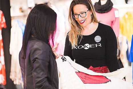 Personal shopper como dependientas, asesoramiento en moda de mujer a mujer