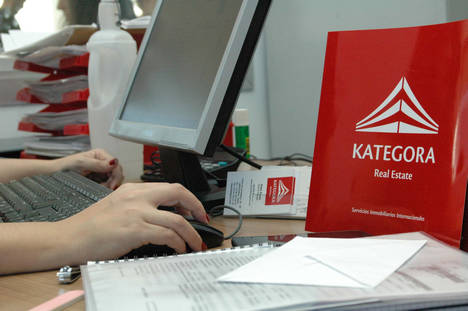 Vender el piso con alquiler garantizado: Una solución a medida para personas mayores con necesidad de liquidez