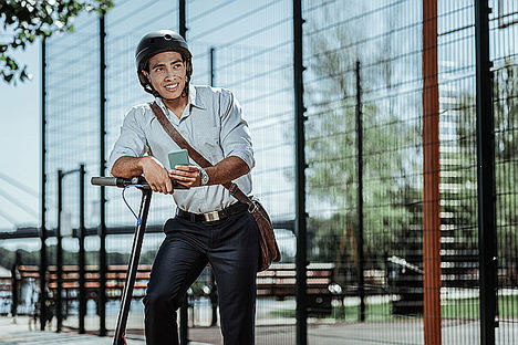 Klinc by Zurich amplía su oferta para “millennials” con el patinete eléctrico