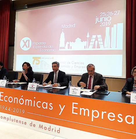 La Comunidad de Madrid anima a los jóvenes a interesarse por la economía