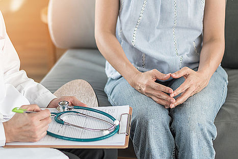 La cara B del cáncer: precariedad laboral e impacto económico