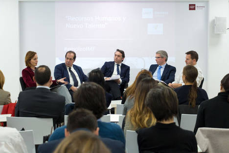 La empresa busca actitud, el candidato transparencia