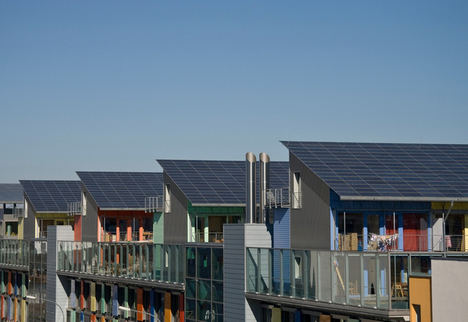 La energía solar se alza como alternativa a la subida de la luz