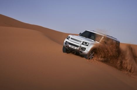 Nuevo Land Rover Defender 130