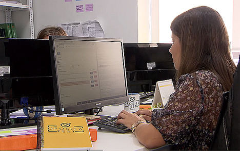 Las mujeres opositoras obtienen mejores notas que los hombres según OpositaTest