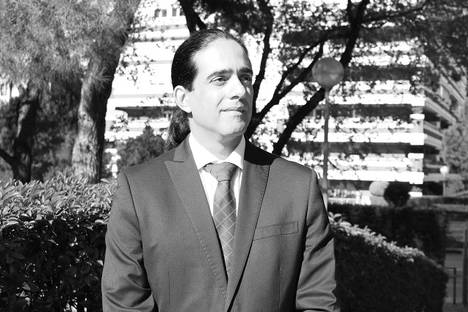 Leonard Pera, INTUG.