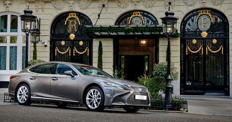 Lexus LS 500H, vehículo oficial de los Premios Iberoamericanos del Mecenazgo 2018