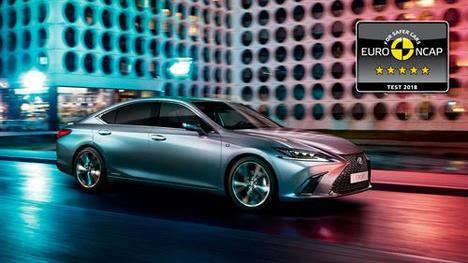 El nuevo Lexus ES 300h, entre la berlinas premium más seguras