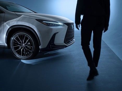 Con el nuevo Lexus NX siéntete más valorado y más feliz