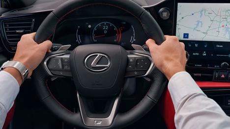 Nuevo Lexus NX, hazte con las riendas lejos de todo