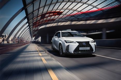 Lexus lanza la nueva gama UX 250h 2022