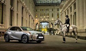Lexus emplea Madrid Horse Week 2018 para lanzar el UX 250h Híbrido