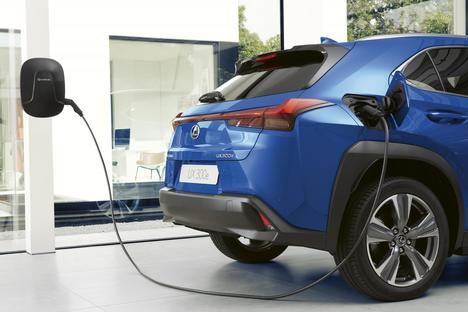 Entregadas en España las primeras unidades de Lexus UX eléctrico