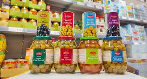 La alicantina Cazorla cumple 25 años al lado de Lidl siendo su proveedor nº 1 de aceitunas para toda Europa