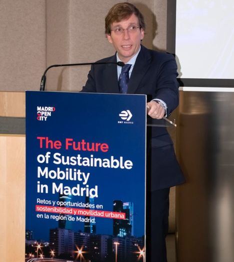El alcalde de Madrid, José Luis Martínez Almeida, ha inaugurado El Futuro de la Movilidad Sostenible.