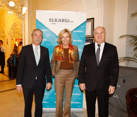María Dolores Dancausa analiza ante empresarios vascos los retos y oportunidades de la banca en el entorno actual