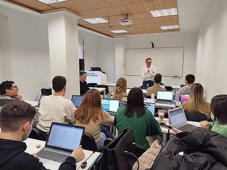 Comienza la 13 edición del Máster en Comunicación Política y Empresarial del ID Digital School y la UCJC