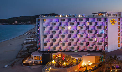 Mercedes-Benz desembarca en Ibiza con sus últimas novedades