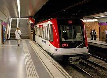 Metro de Barcelona contrata electricidad de origen renovable para los próximos dos años
