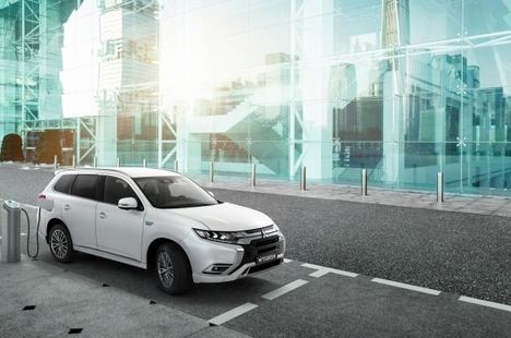 Récord histórico del Mitsubishi Outlander PHEV