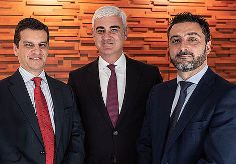De izqda. a dcha.: Ricardo Alcaide, Rafael Asuar y Fernando Toledo.