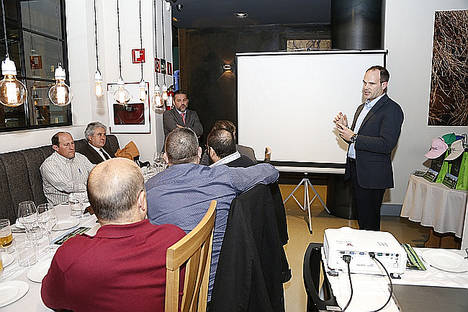 Izki Golf presenta en Madrid sus propuestas de golf y ocio