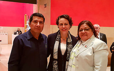 De izqda. a dcha.: D. Carlos Midence embajador de Nicaragua en España. Dª Magdalena Valerio,  Ministra de Trabajo, Migraciones y Seguridad Social de España y Dª Alba Luz Torres, ministra de Trabajo de Nicaragua.