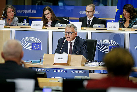 Nicolas Schmit, Comisario de Empleo.