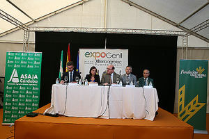 Expertos abordan sistemas para el ahorro de agua y modelos predictivos para mejorar la producción en el campo