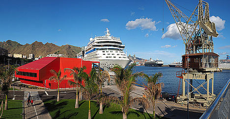 Terminal de Santa Cruz de Tenerife.