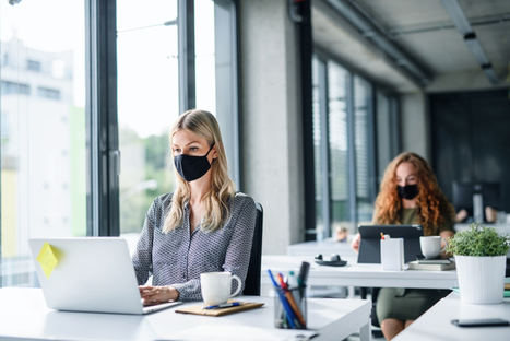 Los españoles piden alternar la vuelta a la oficina con el teletrabajo, si se implantan medidas para evitar contagios