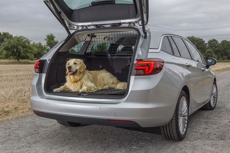 El Opel Astra y sus accesorios inteligentes
