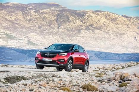 Opel Grandland X híbrido enchufable