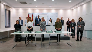Ibermática dona 129 ordenadores a Fundación Adelias para su uso en cinco colegios de Madrid